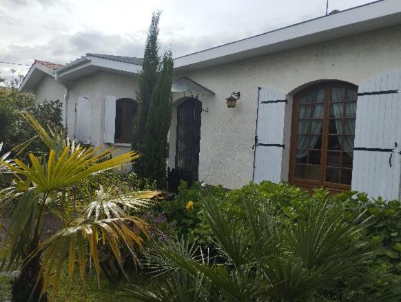 르보우스캣 L'Orangine B&B 외부 사진